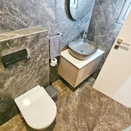 1-br Luxury Apt In Dasoupolis Lejlighed